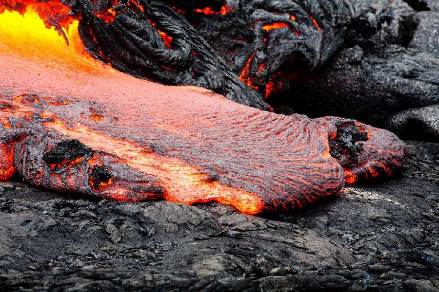 构造地质学科普系列之 绳状熔岩或火山绳(1)_科