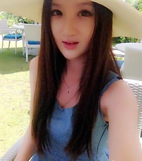 网传最美相亲女陪聊陪睡 私房照遭曝光(组图)