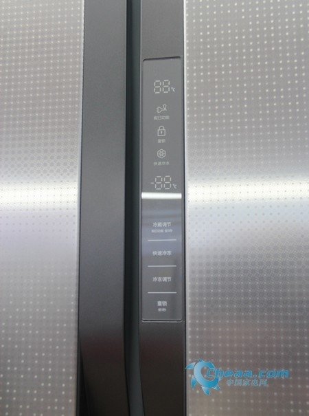 三星RS552NRUASK对开门冰箱控制面板