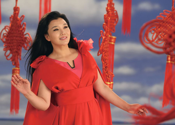 刘子琪《我的中国节》:唱响新年传递爱(组图)
