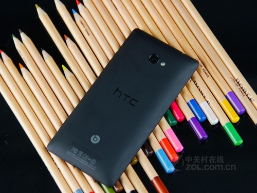 图：HTC 8X