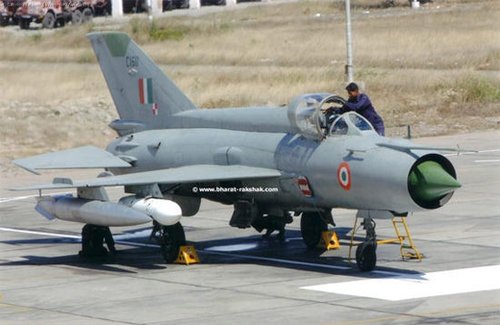 印度空军列装的米格-21被称作飞行棺材，半数已坠毁