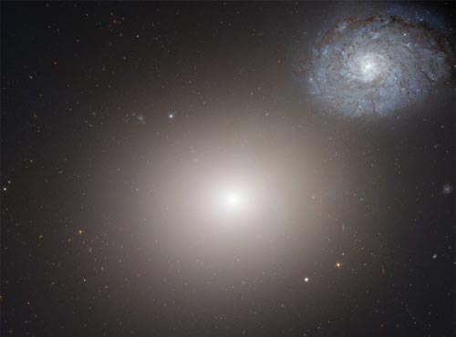 哈勃望远镜v星系a星系太空:放大镜下古老星系/家国(1)_科学探索_光明网多图天下备课图片