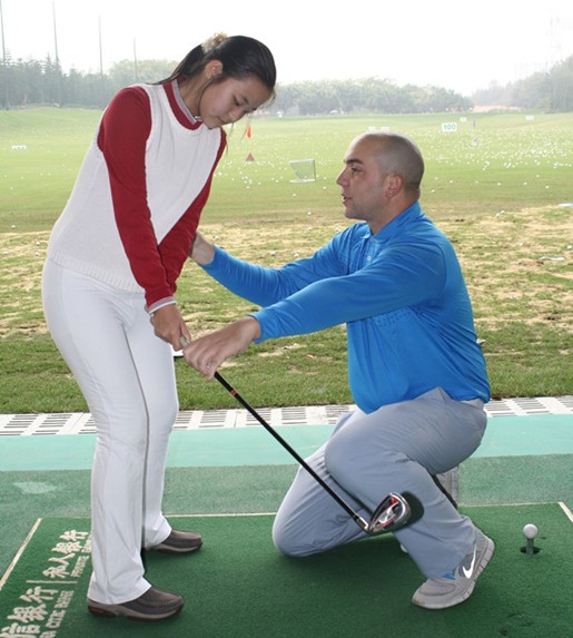 棕榈泉国际高尔夫学院落户深圳 拥顶级教练团