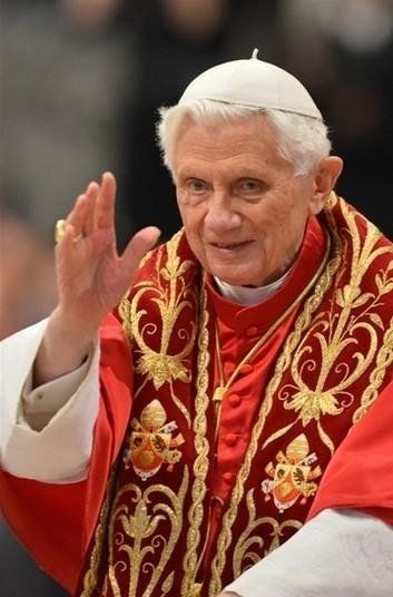梵蒂冈将启动程序选举教皇 新任在复活节前产生