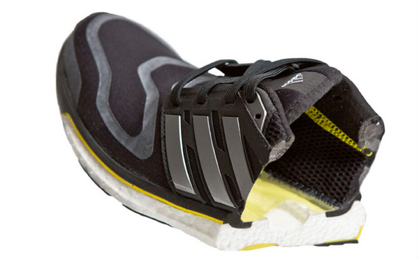 组图:adidas发布全新BOOST缓震科技跑鞋
