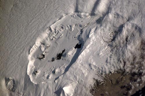 组图:国际空间站拍摄到的地球壮观美丽的火山