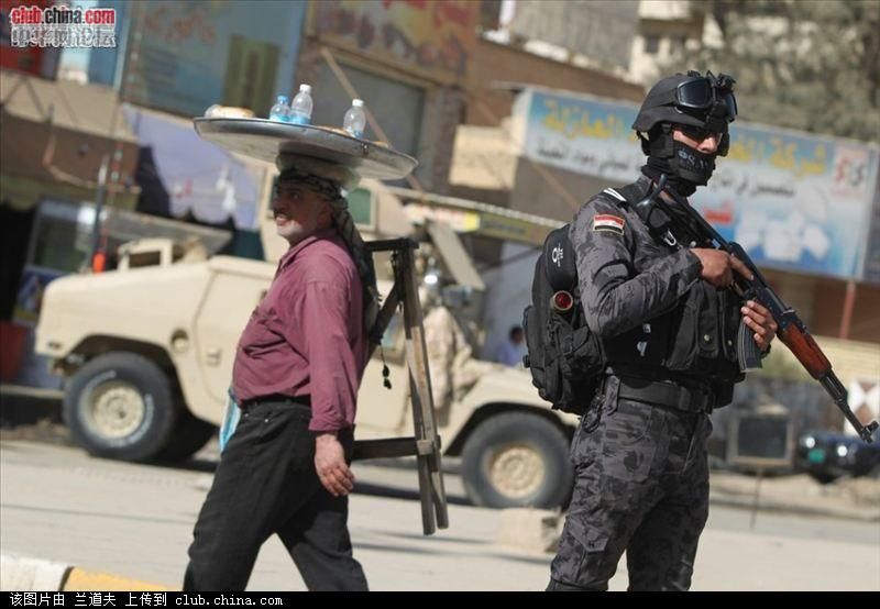 伊拉克新警察部队至今还装备着80年代中国卖给的56步枪