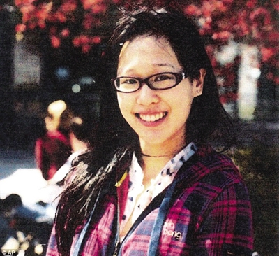 21岁的华裔加拿大女孩蓝可儿。
