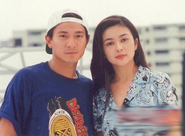 点击图片查看详情 90年代香港女星旧照 张曼玉清纯