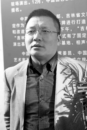 红堪娱乐集团董事长徐亮