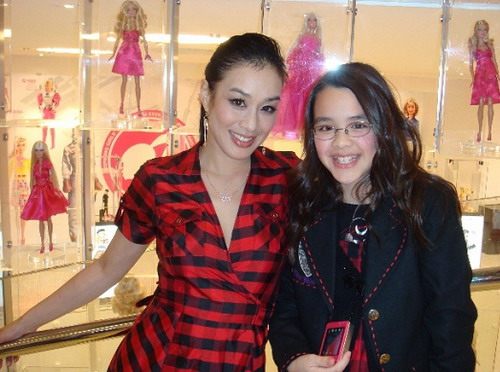 钟丽缇与大女儿