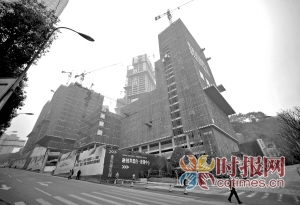 玖玺台都大大刷新了此前重庆最贵公寓寰宇天下