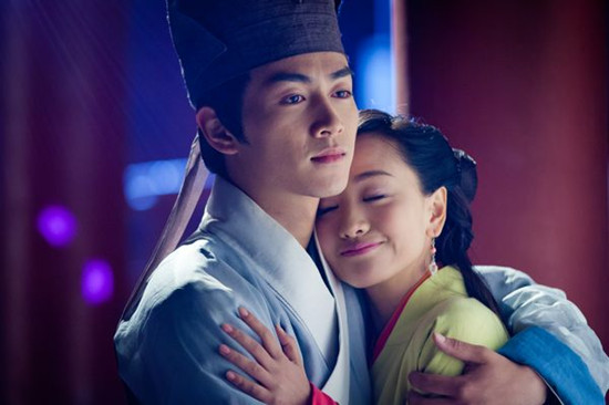 新版金庸武侠电视剧《笑傲江湖》日前正在湖南卫视热播,演员陈晓在剧