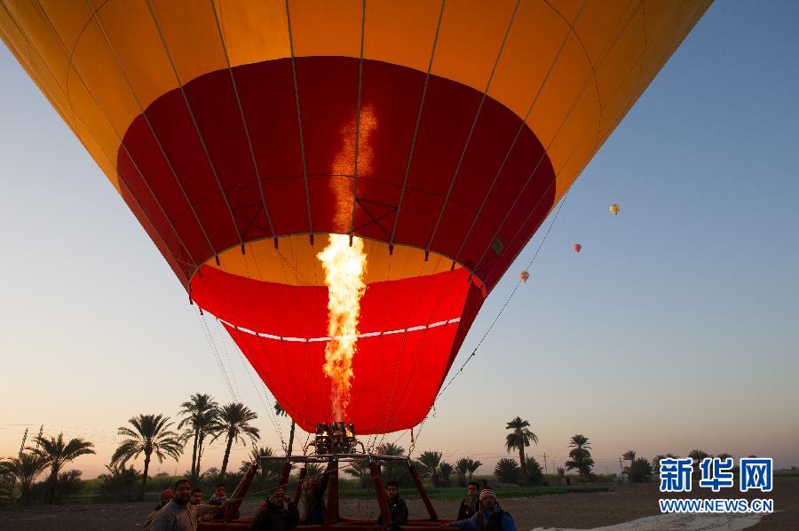 埃及热气球爆炸事故幸存者照片发布(高清组图