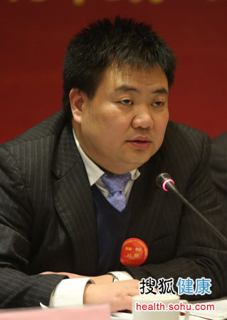 刘群药品集中招标采购导致药价虚高