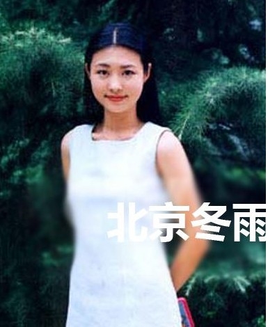 央视美女主播王梁昔日照片曝光