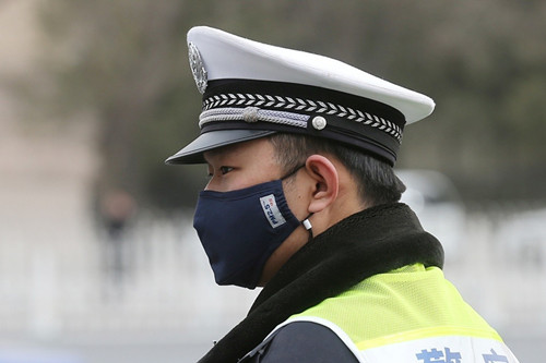 空气猎人口罩_戴口罩的卡通图片