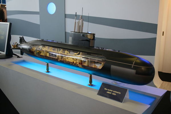 俄专家:中俄战机潜艇军贸尚处早期谈判阶段