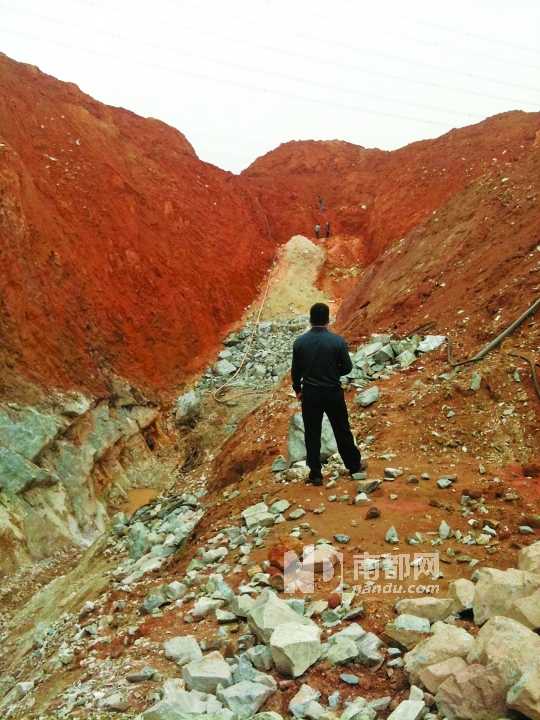 高岭土(又称观音土,白鳝泥