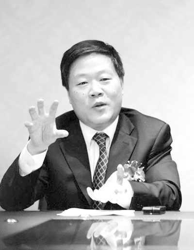 西南证券老总_重庆西南证券李勇照片(2)