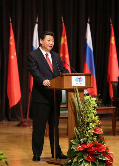 2013年3月24日，国家主席习近平在莫斯科国际关系学院发表了《顺应时代前进潮流，促进世界和平发展》的重要演讲。 新华社记者 丁林 摄