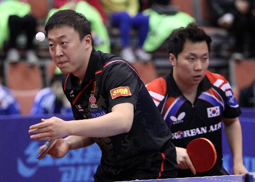 图文:[乒乓球]韩国公开赛 马琳和赵彦来