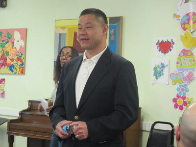 刘醇逸6日出席CoDA举行的市长参选人问答会。美国《世界日报》/李牧谦 摄