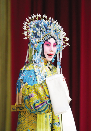 天津市青年京剧团孟广禄,张克,赵秀君三位京剧名家强强联合,通力协作