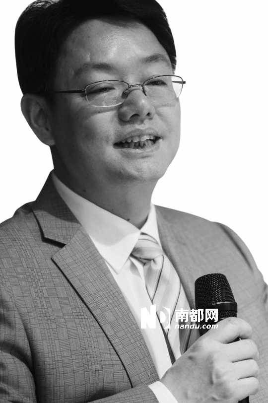 中南财经政法大学财税学院教授、博士生导师、湖北省统计局副局长叶青。南都记者徐文阁摄