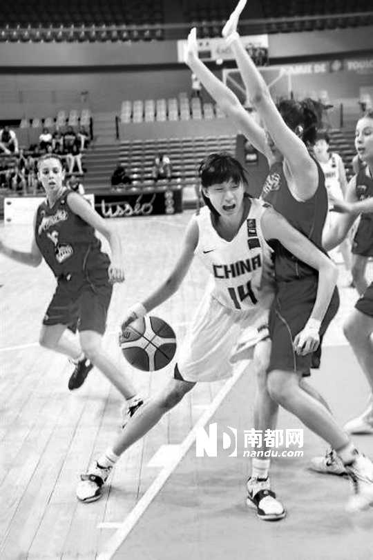 女篮选手李明阳图片