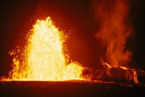 美国10大最危险火山:夏威夷几劳亚活火山问鼎
