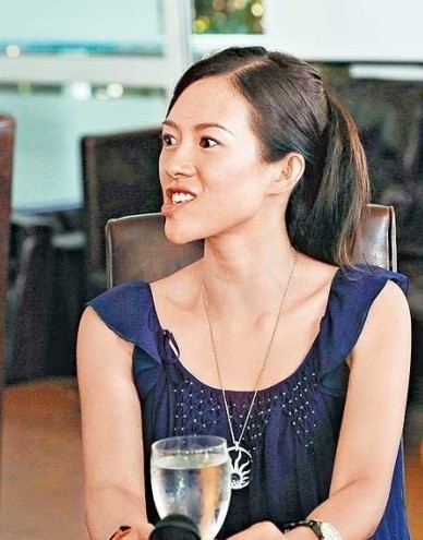 那英章子怡林志玲 揭明星当众出丑糗照(组图)