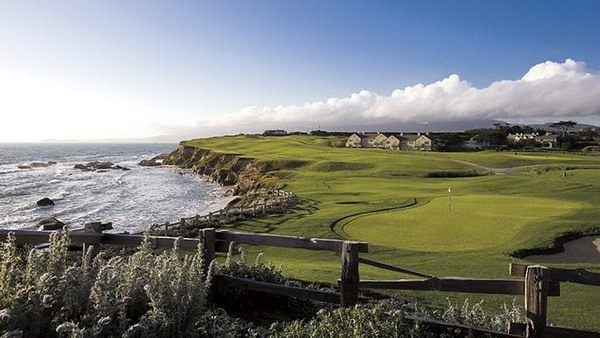 4.皇家莱瑟姆及圣安妮斯高球俱乐部(Royal Lytham & St. Annes Golf Club):
