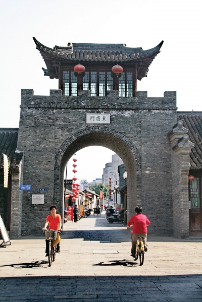 米脂古城窑洞老街传奇(图)