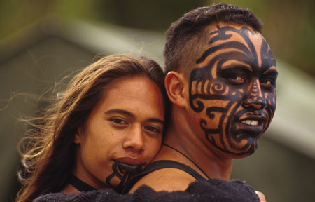 新西兰毛利人自称龙的传人(图)