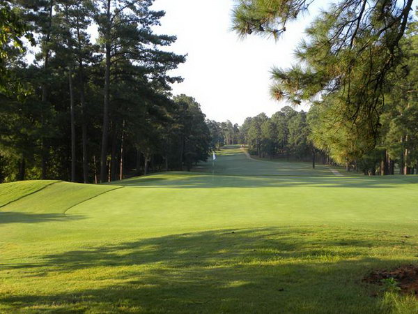 6. 南部松林球场（Southern Pines Golf Course）——南部松林，北卡罗来纳州（Southern Pines, N.C.）