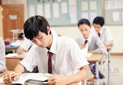高中留学需求增加 广州近20所公办高中开国际班
