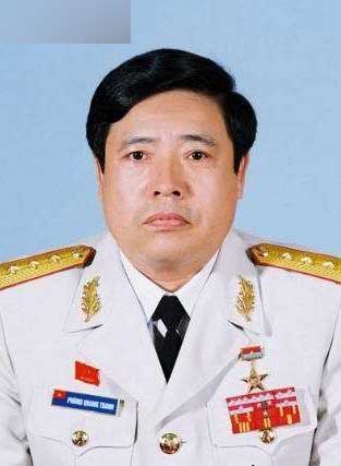 越南国防部长冯光青