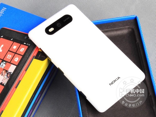 WP8˫800 Lumia 820ͼ 