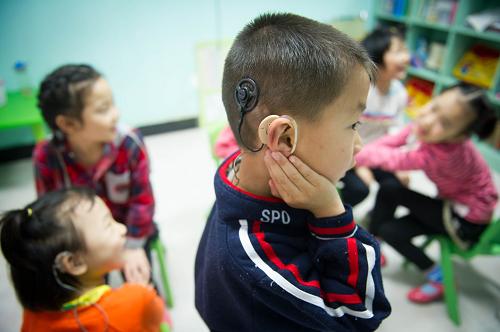 听障儿童康复中心:从1个到100个(组图)