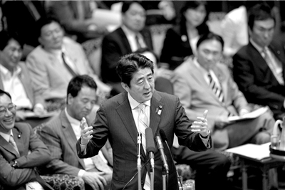 日本首相安倍晋三发言（资料图片）。图/CFP
