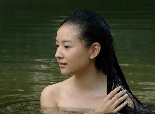 01 董洁