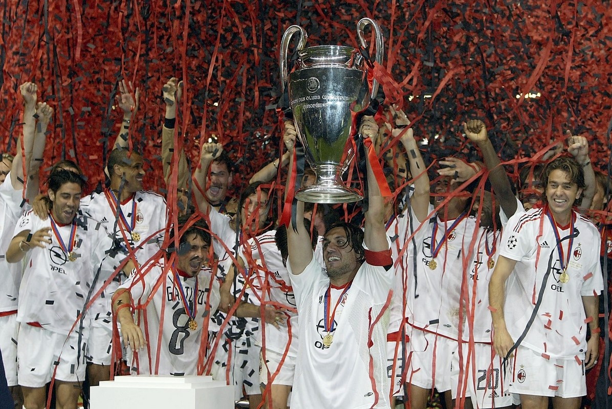 欧冠20年最佳阵容:大罗梅西领衔 无C罗劳尔