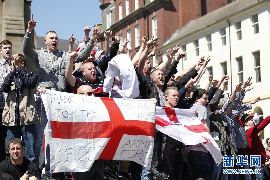 英国纽卡斯尔人口_...年7月10日,英国纽卡斯尔,工会成员及公共部门工作人员举