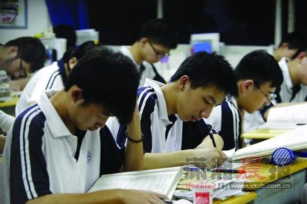 湖南13类学生高考录取可优惠军属政策微调