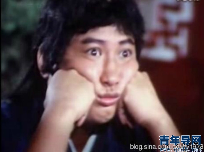 洪金宝儿子晒父年轻照片.
