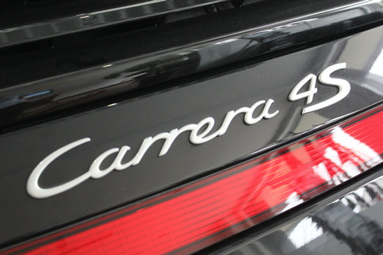 到店实拍"黑旋风"保时捷911carrera 4s
