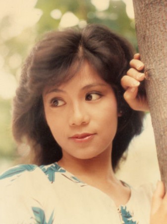 曾与翁美玲拍拖的汤镇业得悉事件后狂骂节目"炒作","骗神骗鬼","娱乐
