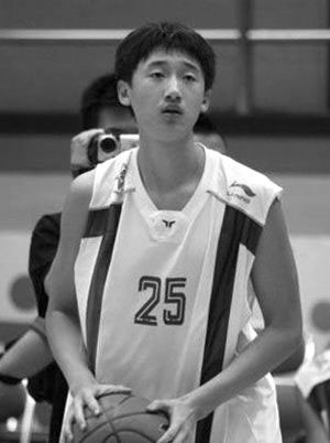 体二代猜想:姚明女儿女篮未来 郝海东儿子接班